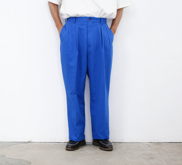 NEAT Chino – Chum!
