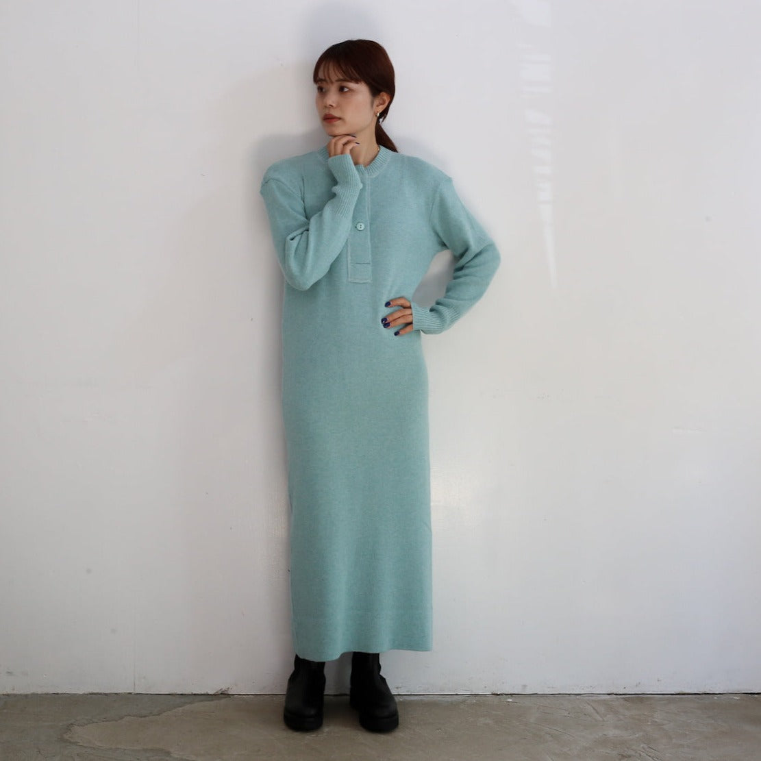 MEYAME HENRY NECK LONG KNIT DRESS 