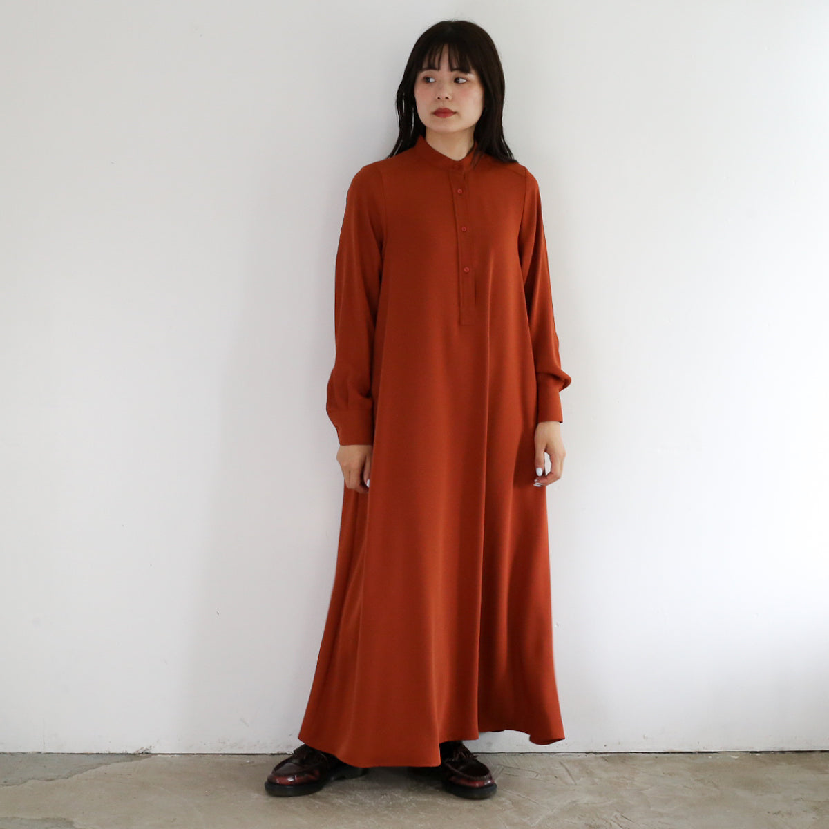 【24AW】Graphpaper Satin Band Collar Dress 