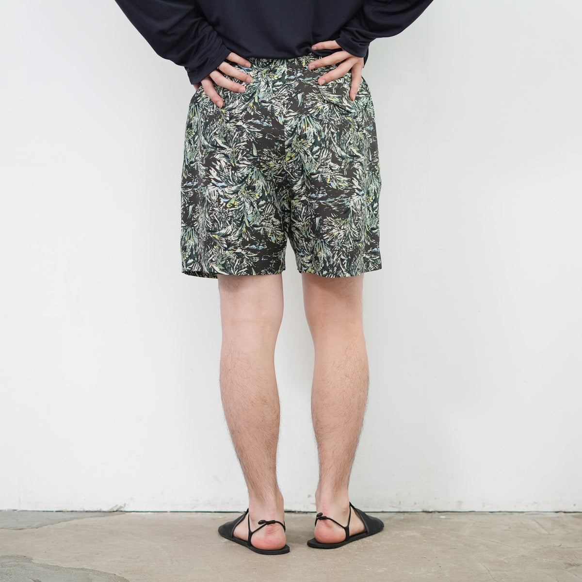 26SS】AURALEE PRINTED AIRY SILK SHORTS