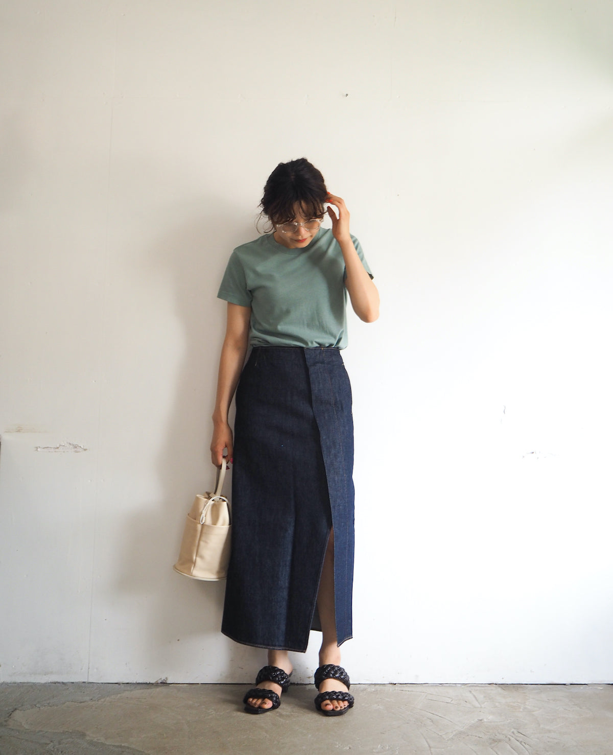 AURALEE / 21aw/HARD TWIST DENIM SLIT SKIRT/スカート/1/コットン/NVY/無地 AURALEE HARD TWIST DENIM SLIT SKIRT – Chum!