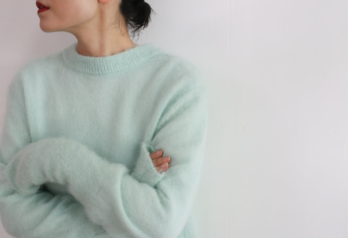 MEYAME FLIFFY PULLOVER – Chum!