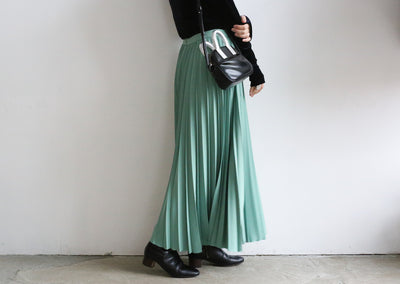 Graphpaper Satin Pleats Skirt