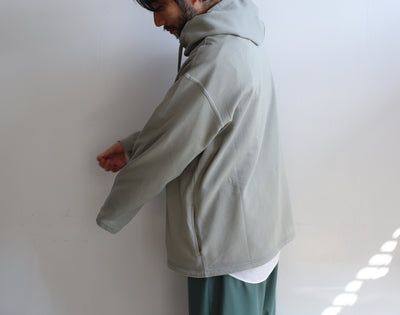 AURALEE  LIGHT FLOWY SWEAT PARKA