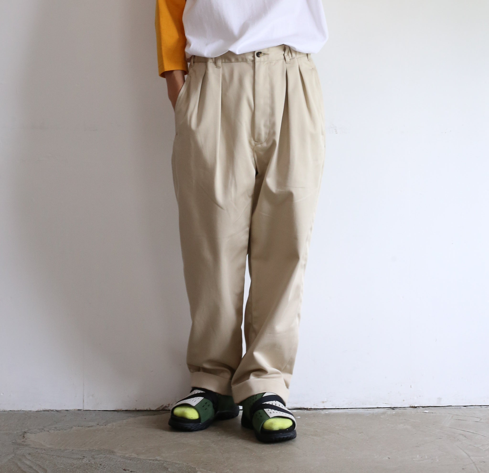 TapWater - Cotton Chino Tuck Trousers