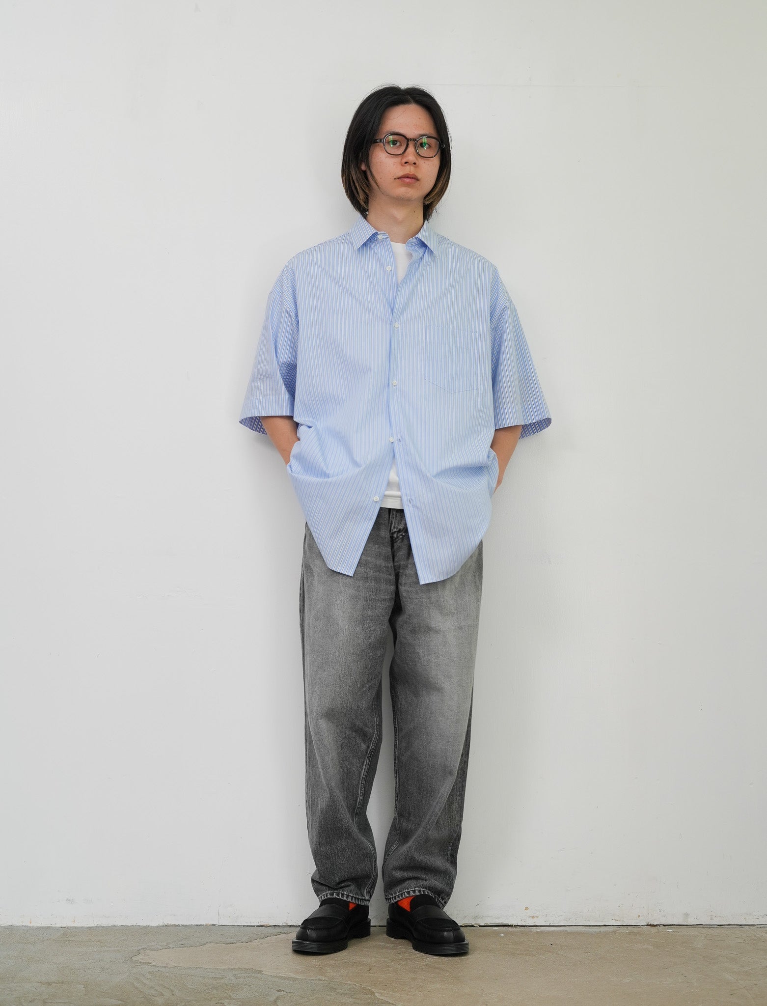 パンツ Selvage Denim Two Tuck Tapered Pants Graphpaper (グラフペーパー) Selvage Denim Two Tuck Tapered