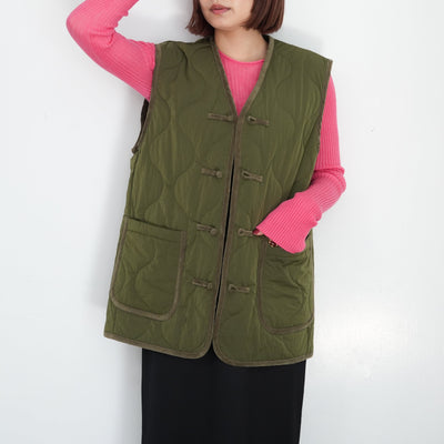 THE SHINZONE CHINA BUTTON QUILTED VEST / W GAZETTE PO