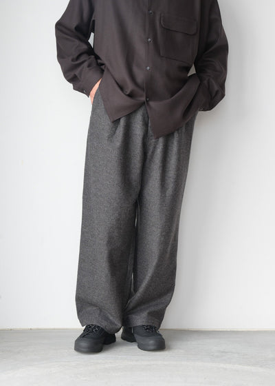 STILL BY HAND　PT04253