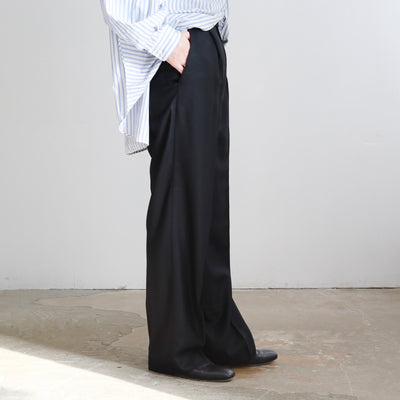 AURALEE SUPER LIGHT WOOL SLACKS