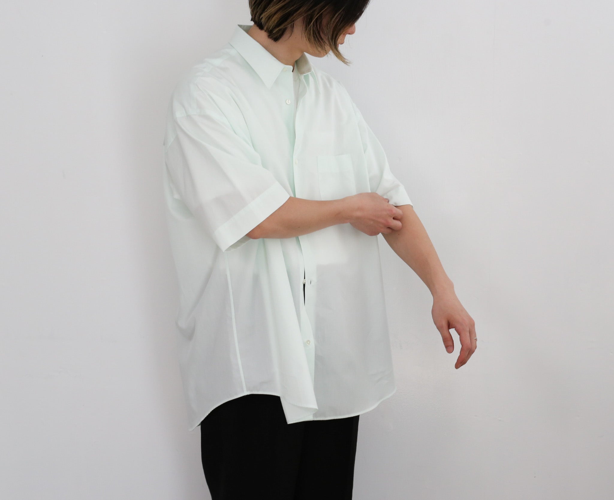 Graphpaper ALUMO for GP S/S Oversized Regular Collar Shirt – Chum!