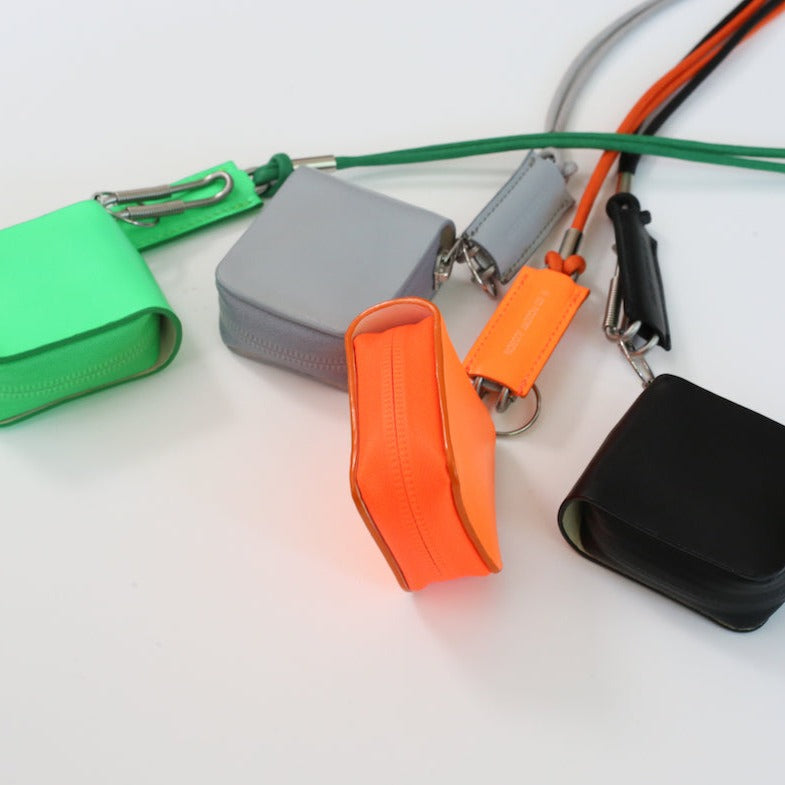 小物 Water repellent coin case / airpods case CEAL water repellent zip coin case/airpods case''GRAY'' – Chum!