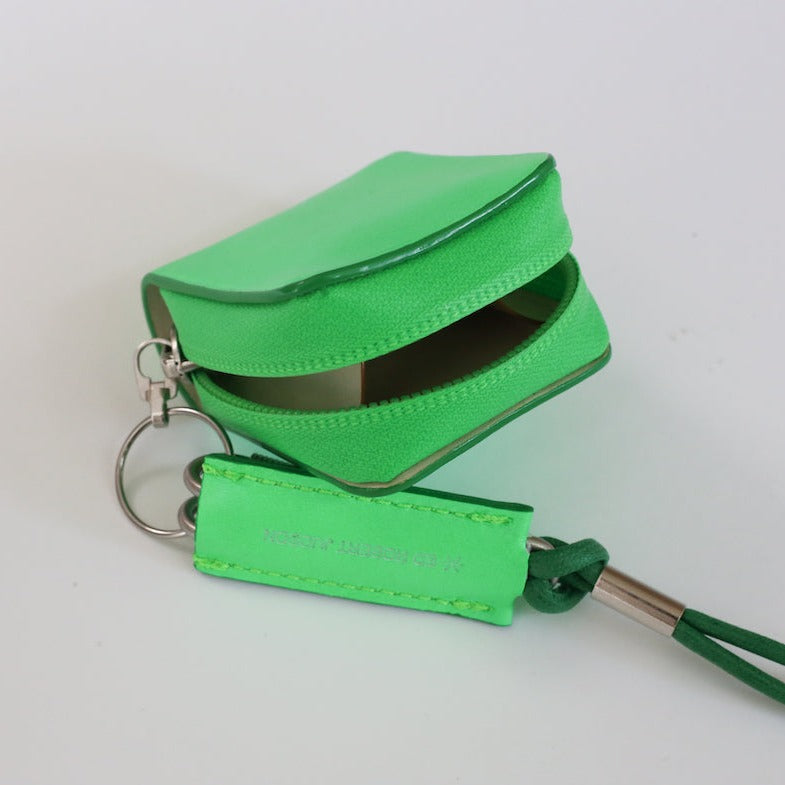 CEAL water repellent zip coin case/airpods case''GREEN'' – Chum!