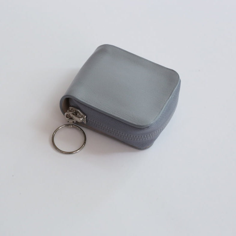 小物 Water repellent coin case / airpods case CEAL water repellent zip coin case/airpods case''GRAY'' – Chum!