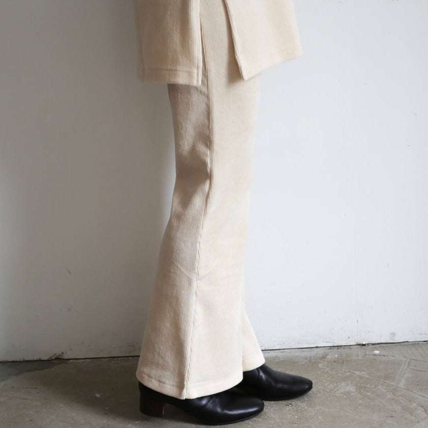 PHEENY Corduroy like pile flared pants 