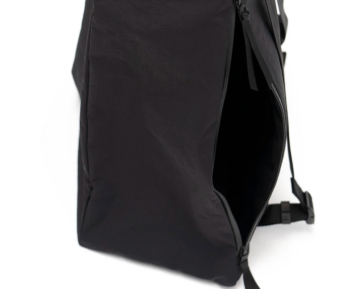 【新品】グラフペーパー Blankof Back Pack TRAPEZOID Blankof for GP Back Pack ”TRAPEZOID” – Graphpaper