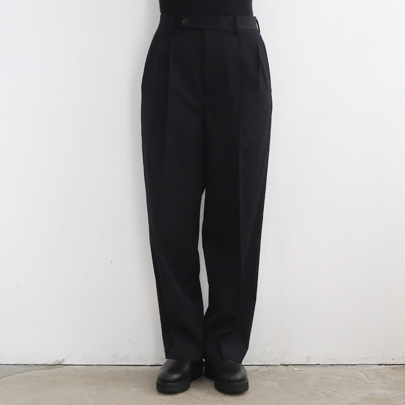 AURALEE LIGHT WOOL MAX GABARDINE SLACKS 