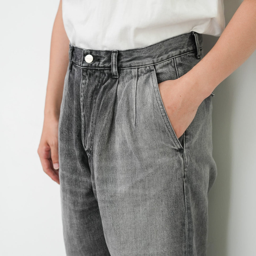 25AW】Graphpaper Selvage Denim Two Tuck Tapered Pants -LIGHT FADE