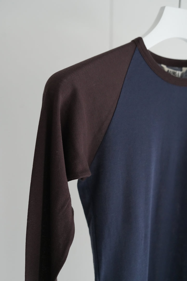 AURALEE ラグラン NAVY × DARKBROWN 1 RAGLAN AURALEE ラグラン NAVY × DARKBROWN 1 RAGLAN - メルカリ