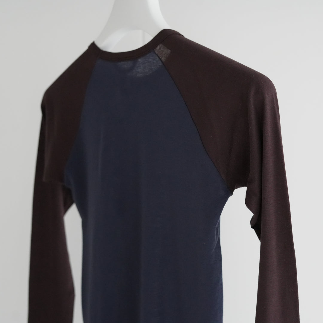 AURALEE SUPER HIGH GAUGE SHEER RIB RAGLAN P/O 