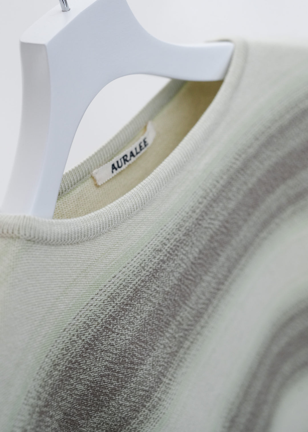 26SS】AURALEE COTTON SILK GRADIENT STRIPE KNIT BOAT NECK P/O