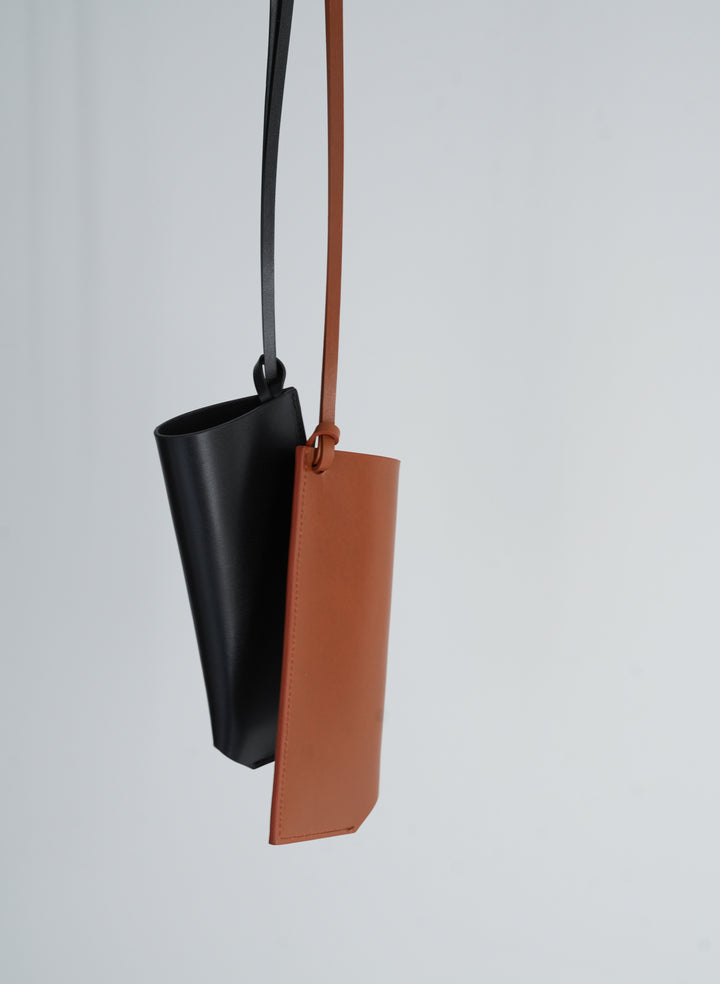 【新品】オーラリーAURALEE LEATHER SUNGLASSES CASE 2026-02-0110.00.54_720x.jpg?v=