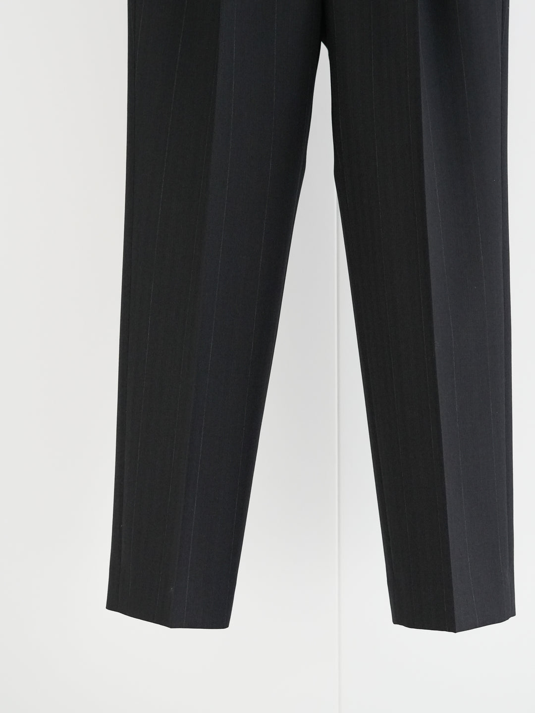 【26SS】AURALEE Bluefaced Wool Two-Tuck 4 BLUEFACED WOOL TWO-TUCK SLACKS - AURALEE Official Website