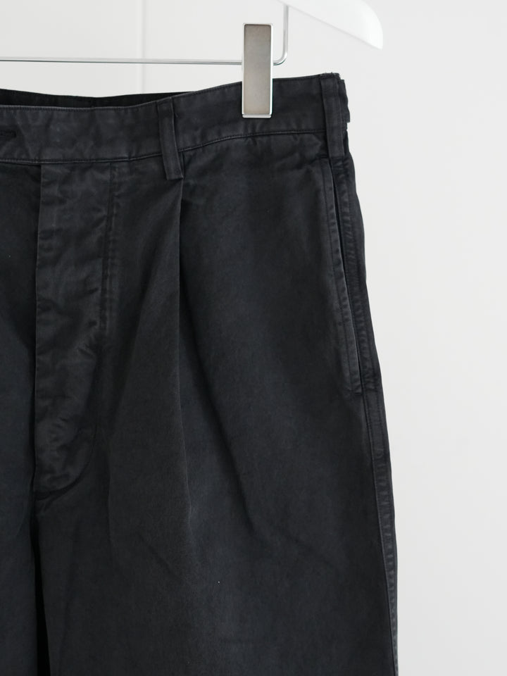 26SS】AURALEE GARMENT-DYED FINX LIGHT CHINO ONE-TUCK WIDE PANTS