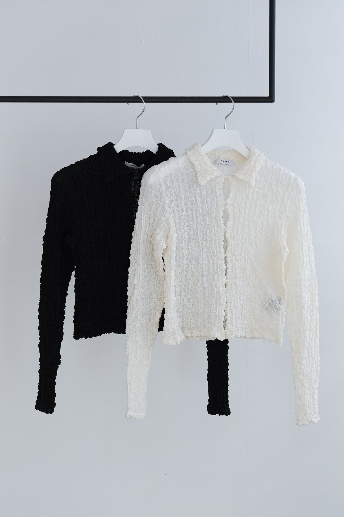 ＜PHEENY＞SHRINK LACE CROPPED SHIRT/シャツ PHEENY＞SHRINK LACE CROPPED SHIRT/シャツ