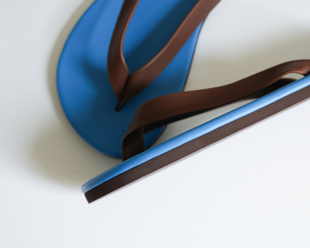 26SS】AURALEE SOFT LEATHER FLIP-FLOPS 