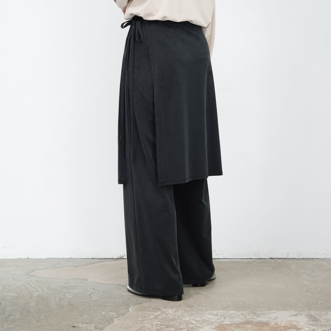 26AW】PHEENY Peach Saten Layered Apron Pants 
