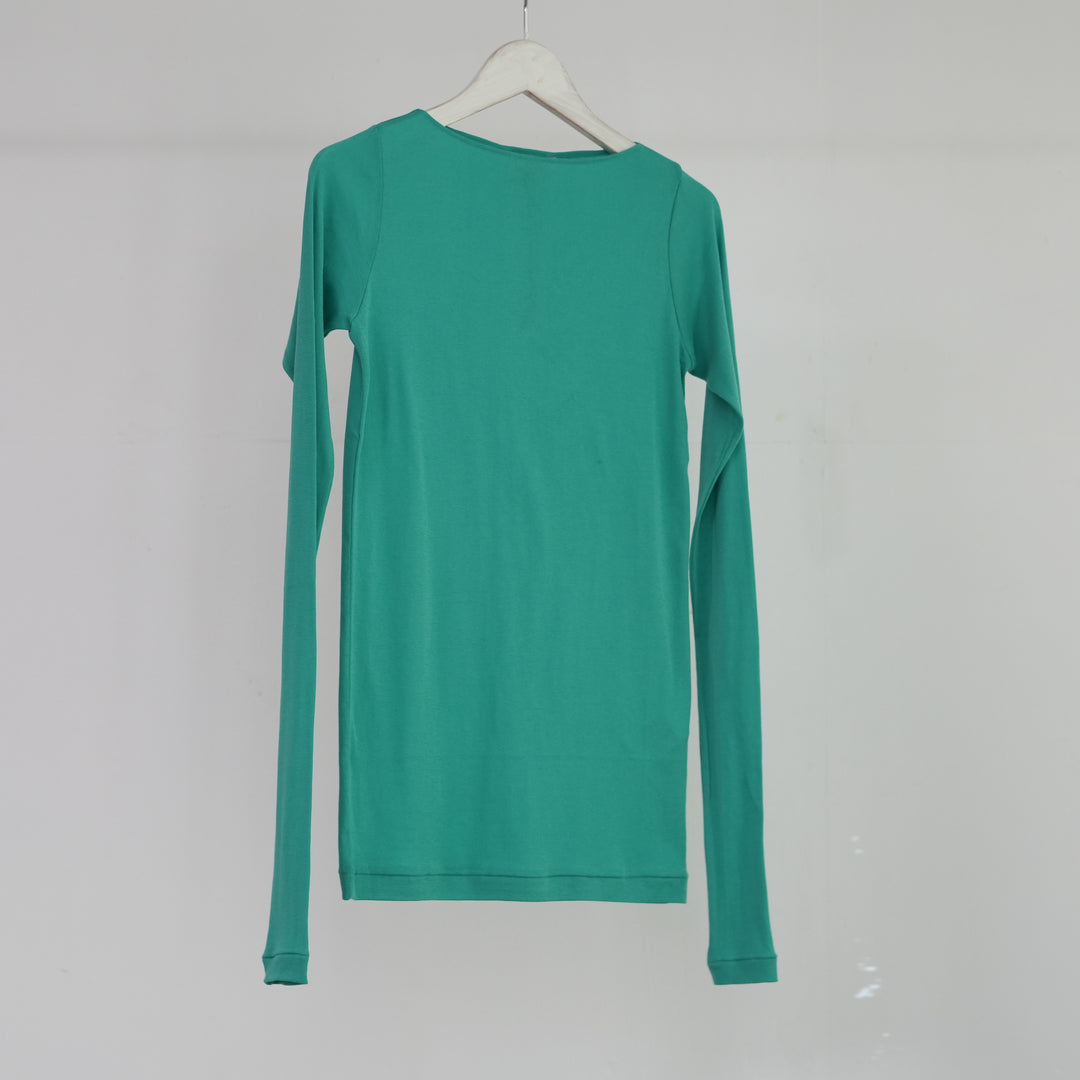 AURALEE SUPER HIGH GAUGE SHEER RIB BOAT NECK L/S TEE 