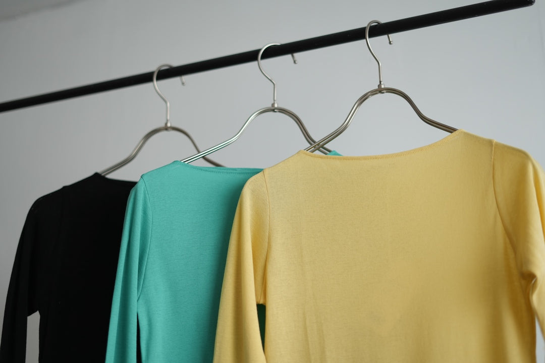 AURALEE SUPER HIGH GAUGE SHEER RIB BOAT NECK L/S TEE 