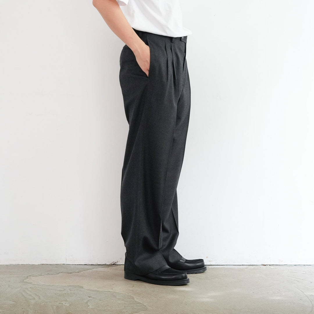 25AW】AURALEE SUPER LIGHT WOOL TWO-TUCK SLACKS 
