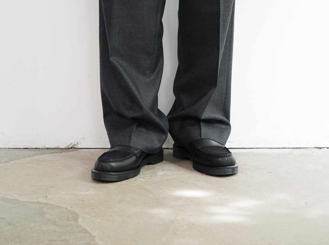 25AW】AURALEE SUPER LIGHT WOOL TWO-TUCK SLACKS 