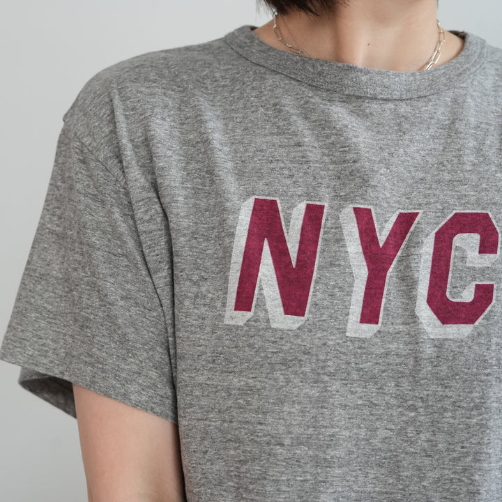 THE SHINZONE NYC TEE グレー THE SHINZONE【25周年記念】NYC TEE 
