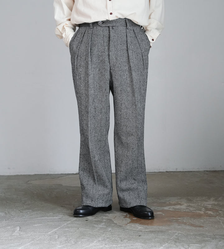 26AW】NEAT Random Herringbone Wide – Chum!