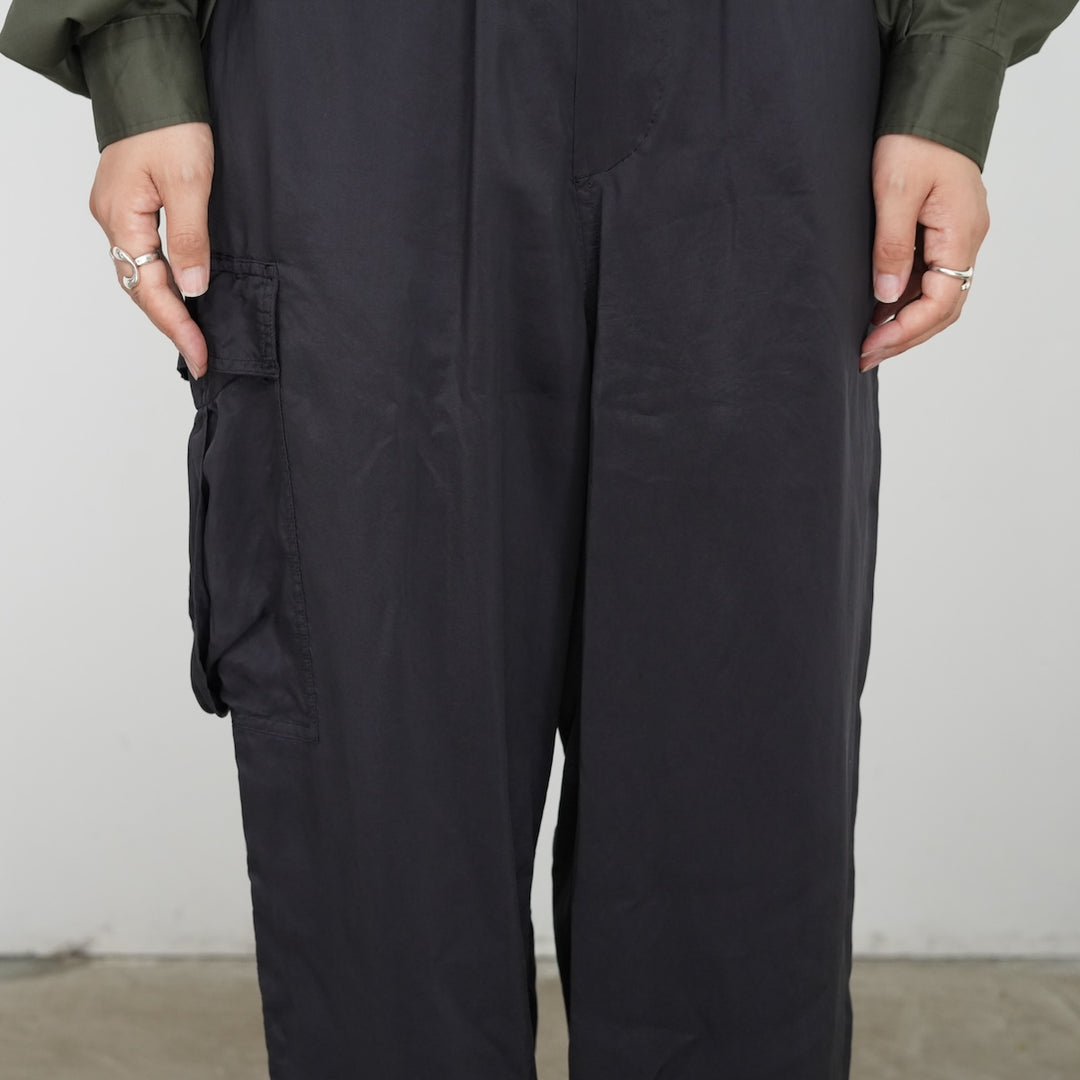 YLÈVE CUPRA TWILL GARMENT DYE EASY CARGO TROUSERS 