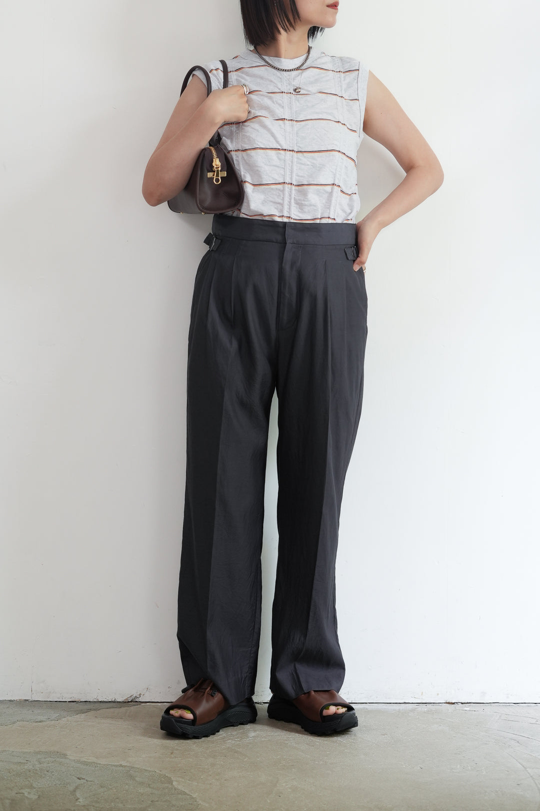 MEYAME TUCKED JACQUARD BORDER SLEEVELESS 