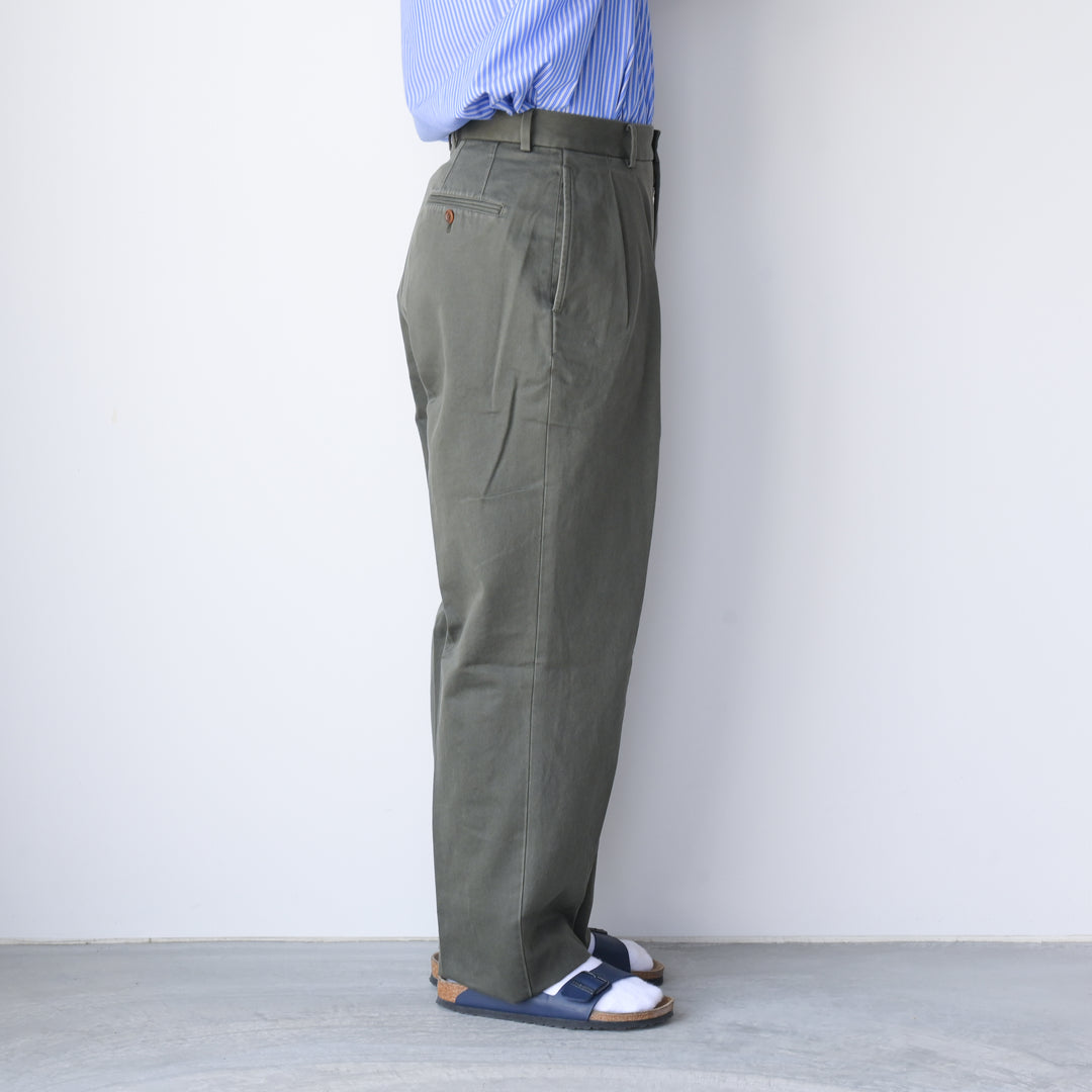 パンツ NEAT CHINO 25AW FADE OLIVE 46 DSC_4571_33830db9-1580-47f6-