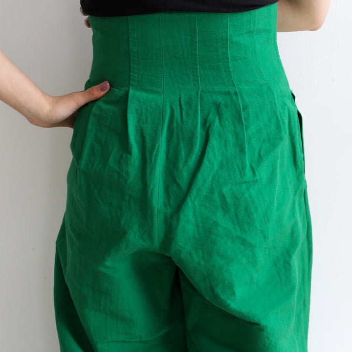 HIGH DENSITY FINX LINEN WEATHER PANTS IN DARK GREEN — Shop